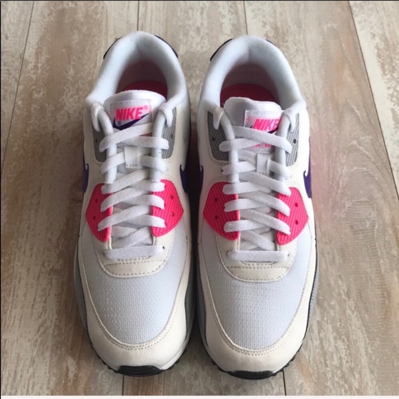 NWT Nike Air Max 90 - Picture 3 of 8